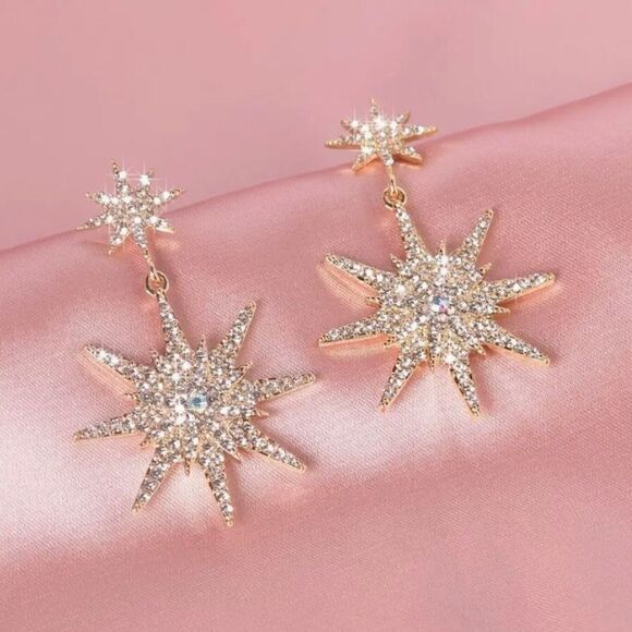 ⭐️ Betsey Johnson NEW CELESTIAL drop dangle earrings ⭐️ - Picture 5 of 8